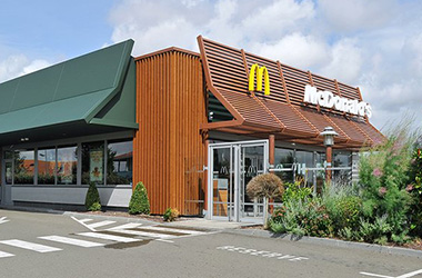 restaurants-mac-donald-01 Restaurants - Gîte Le Ptit Martin proche Chartres